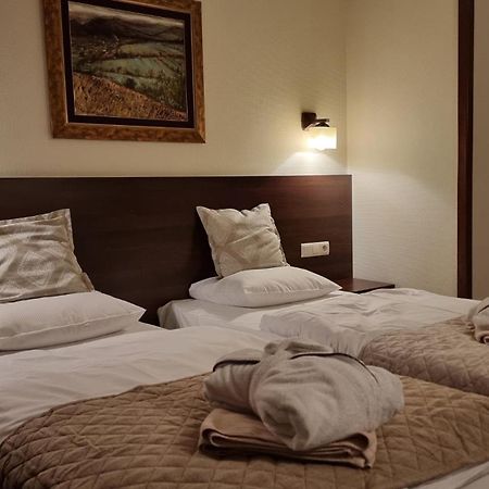 Hotel Nad Przelomem Сромовце-Нижне Экстерьер фото