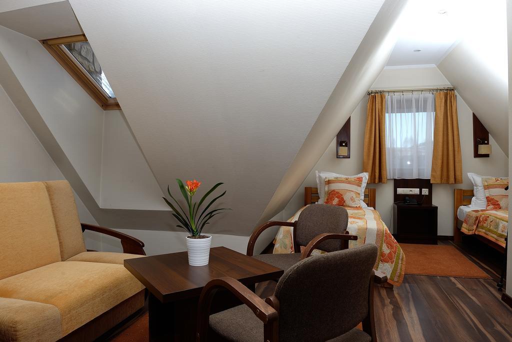 Hotel Nad Przelomem Сромовце-Нижне Номер фото